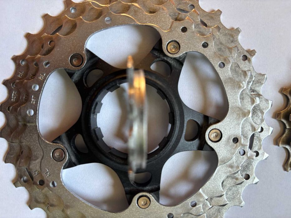 Венец касета Shimano CS-M771 Deore