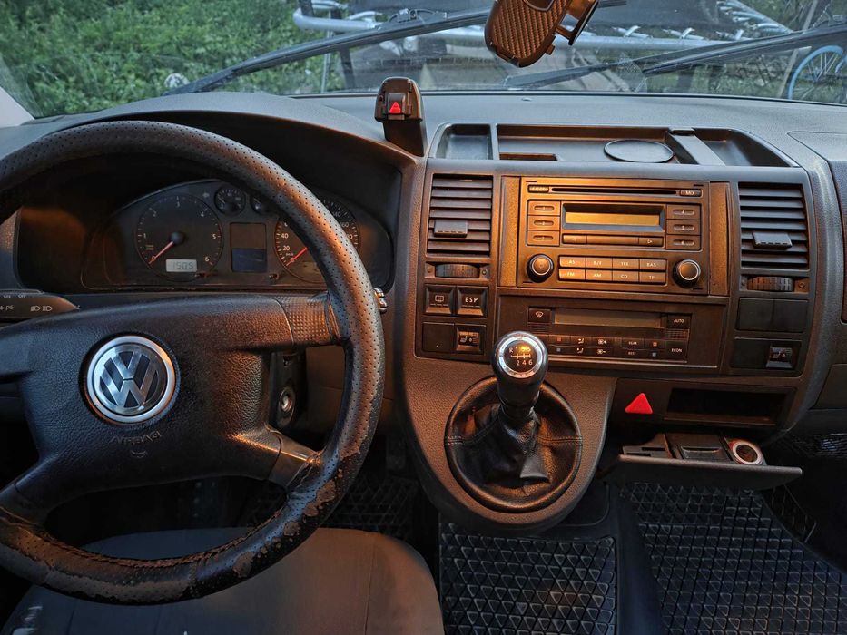 VOLKSWAGEN Caravelle 2005 — imagine 4