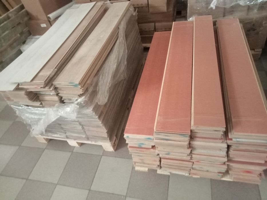 Ламинат на продажу