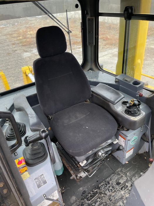 Бульдозер Komatsu 275