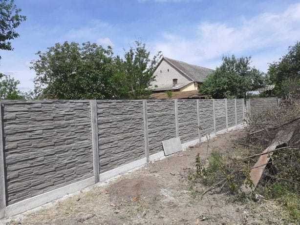 Garduri din BCA, placi de beton si alte modele disponibile