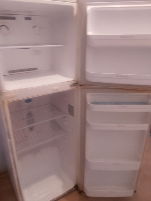 Холодильник продам