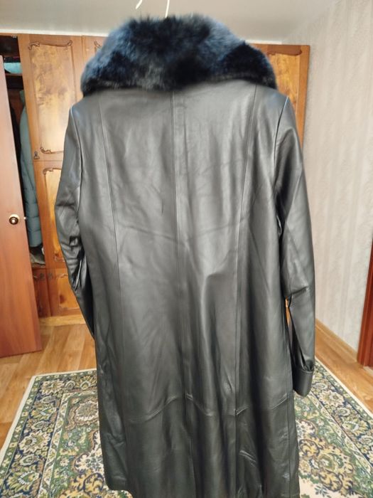Кожанное пальто