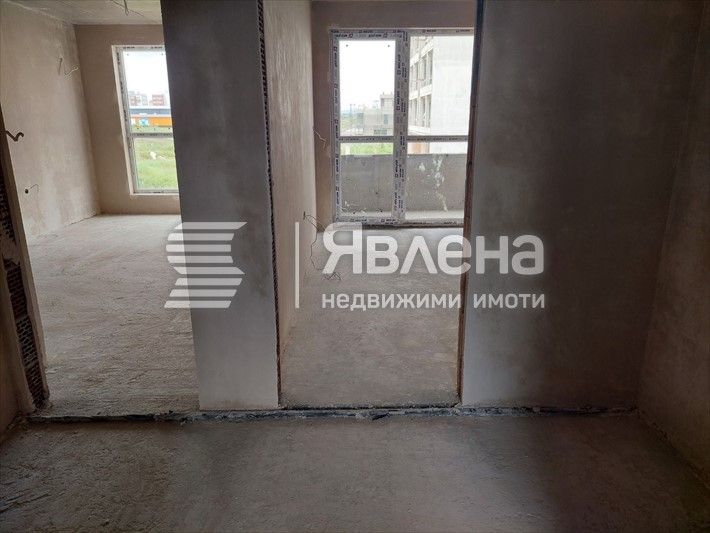 Продава се Двустаен апартамент в Поморие - 64 кв.м за 1210 €/кв.м - Снимка #1