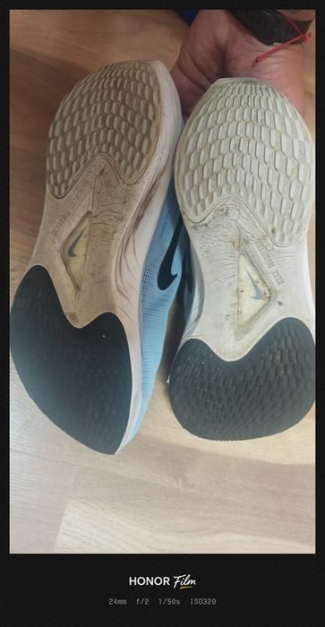 NIKE ZOOM FLY 5 маратонки оригинални 

Размер:45.5
Стелка:29.5 см