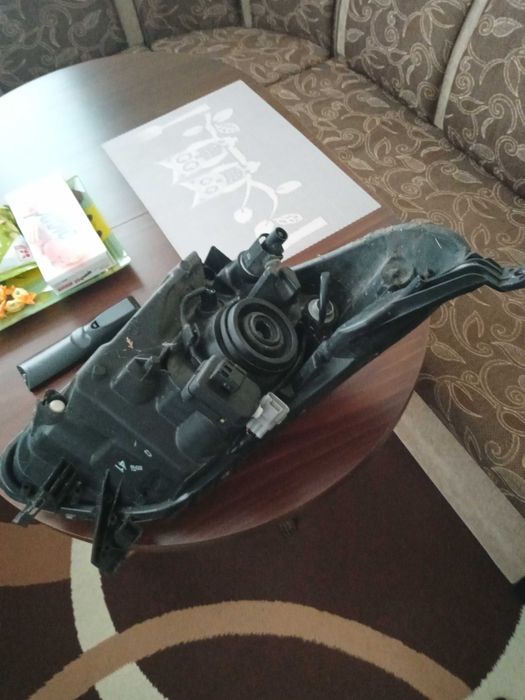 Фарове за Тойота Урбан Крузер