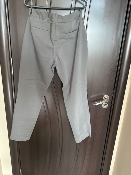 Различни видове панталони