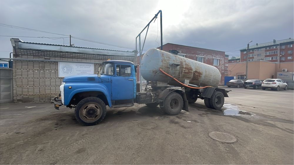Продам зил 130 водовоз