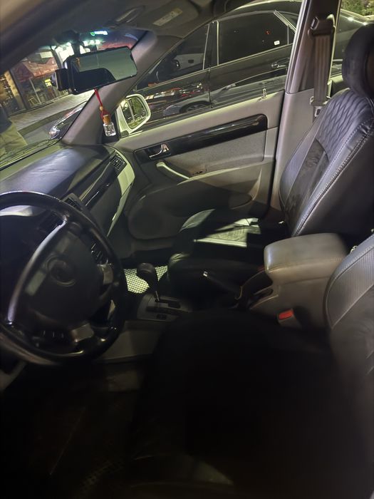 Gentra avtomat 2020yili  107000km probeg