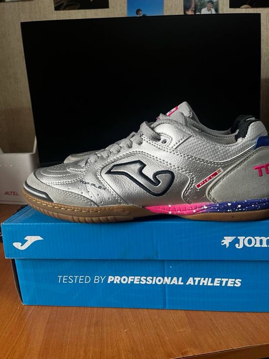 футзалки Joma.
