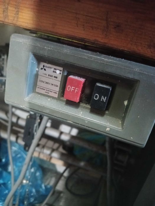 две швейные машинки класс 1022 м