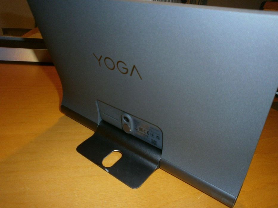 Lenovo yoga smart tab 10