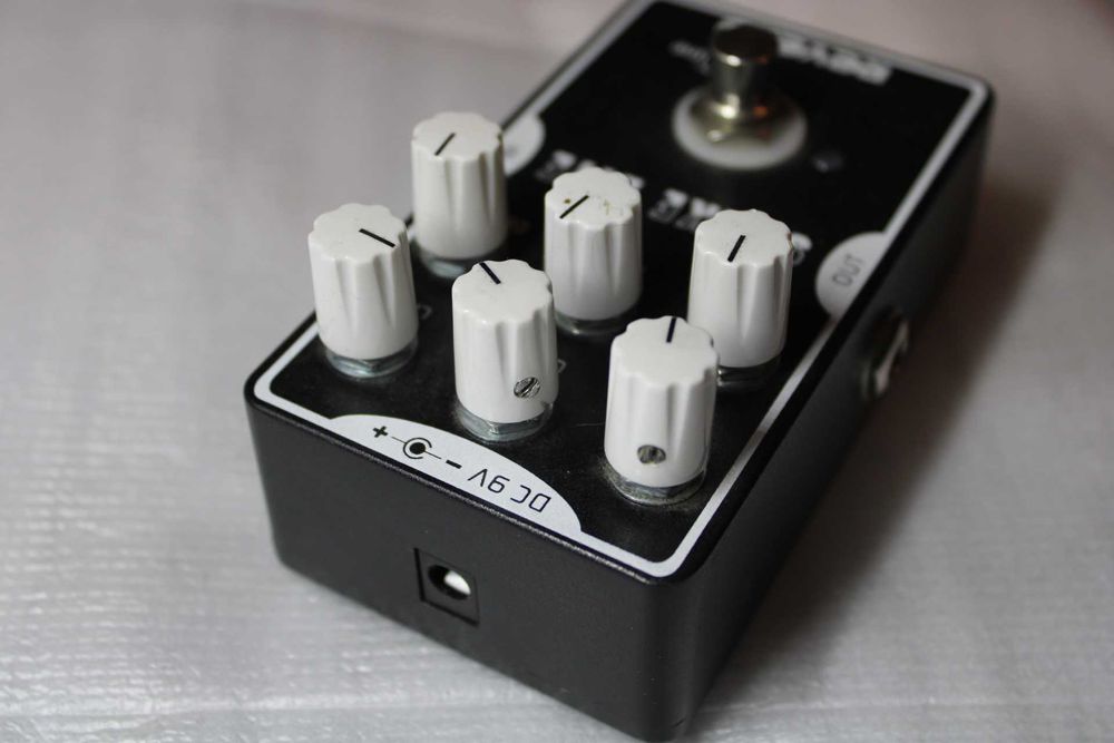 Reverb Педал ЖЕСТОК с Много Настройки - УБИЙСТВЕН  Reverb - НОВ