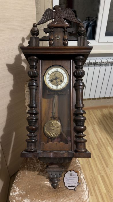 Продам новые антикварные часы