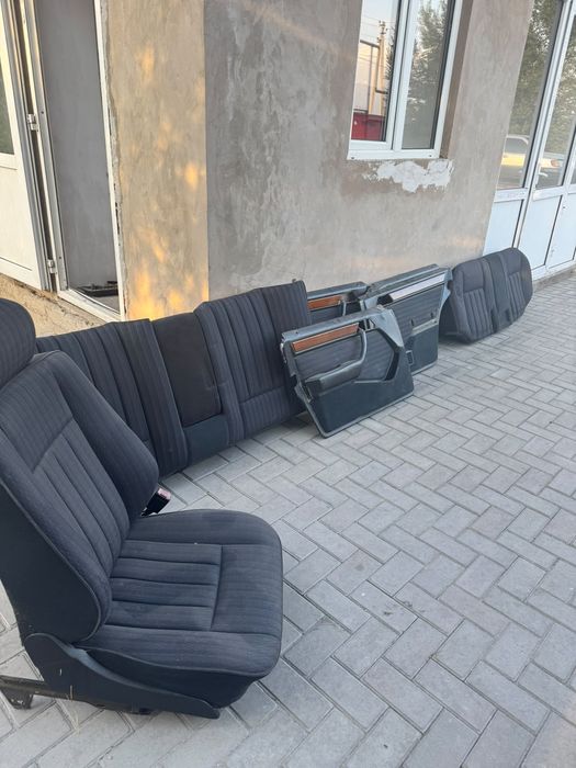 Салон на Мерседес w 124