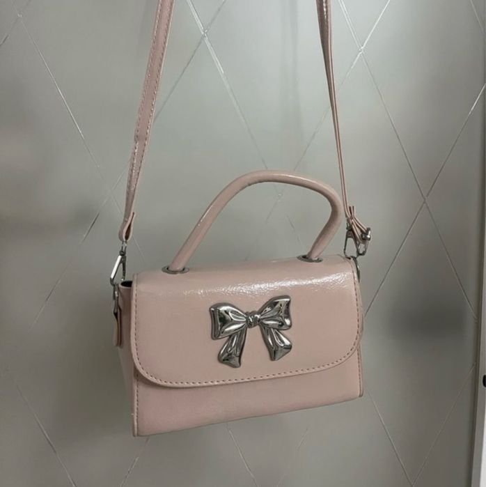 Новая сумка розовая продается