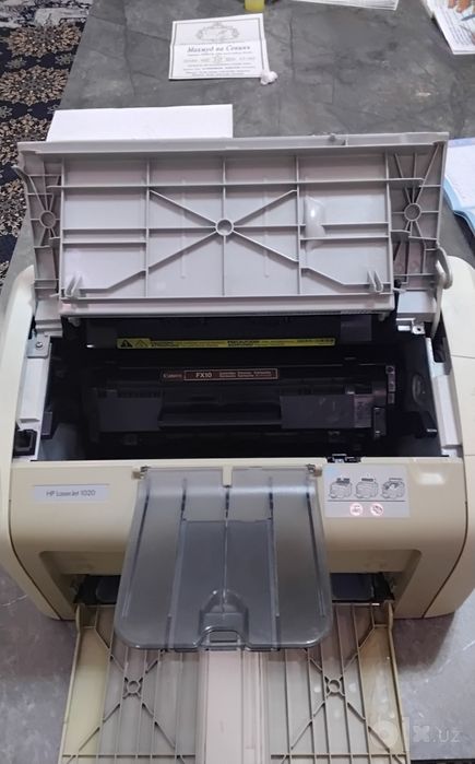 Printer sotiladi hp1020