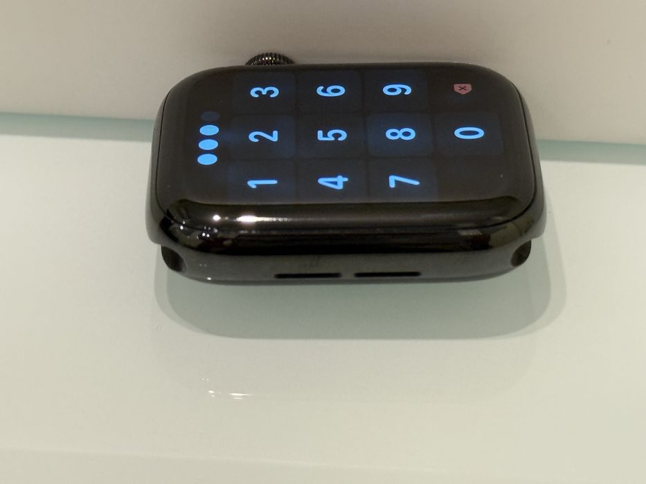 Apple watch 4 stainless steel