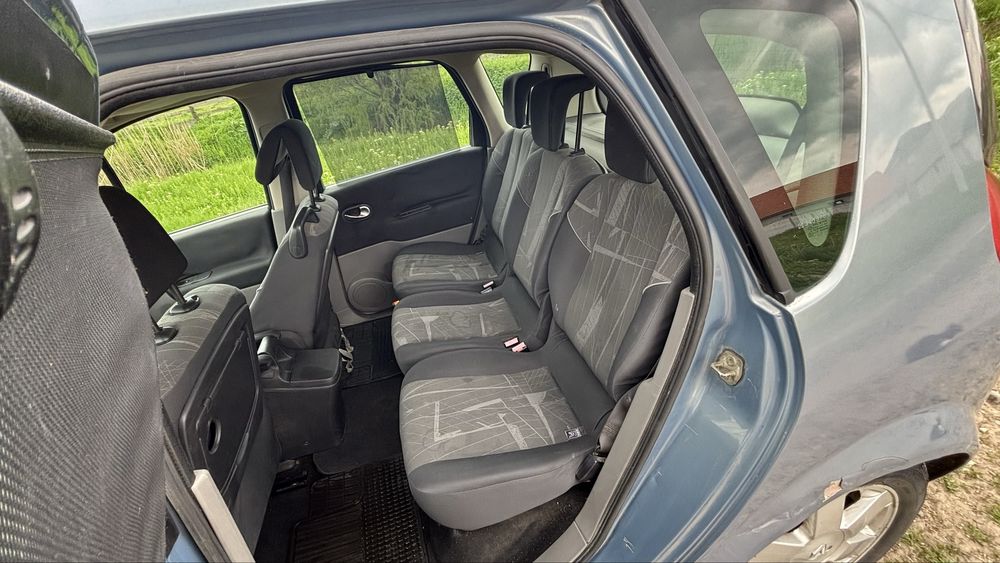 Renault Megane Scenic – 1.5 dCi – 2005 – Consum mic – Spațios