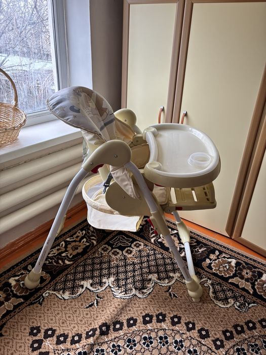 Детский столик.