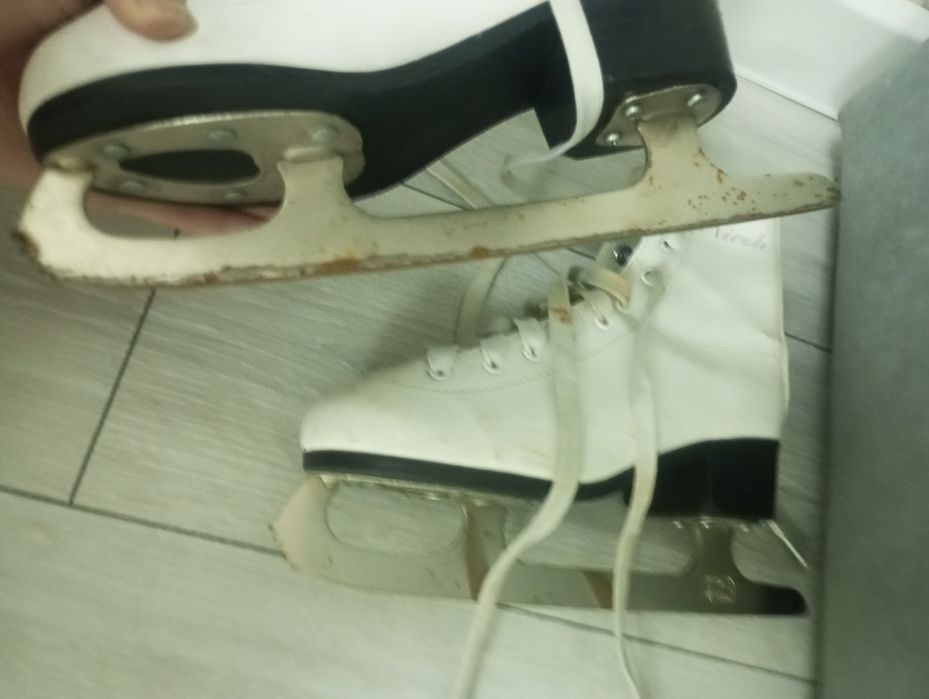 Коньки 36 размер