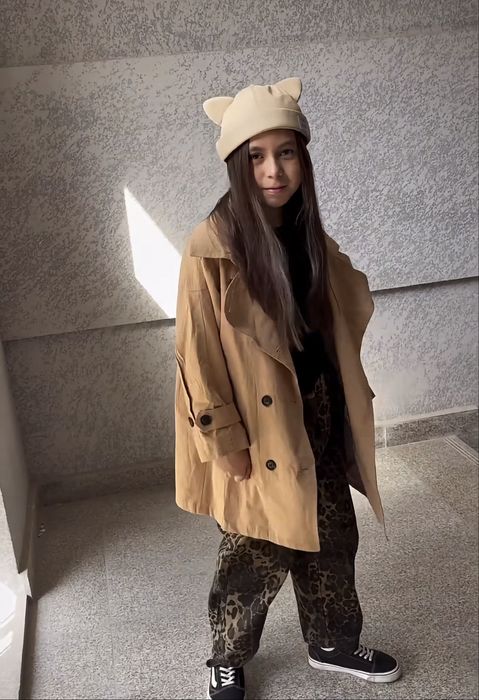 Zara тренч привезен с Испании