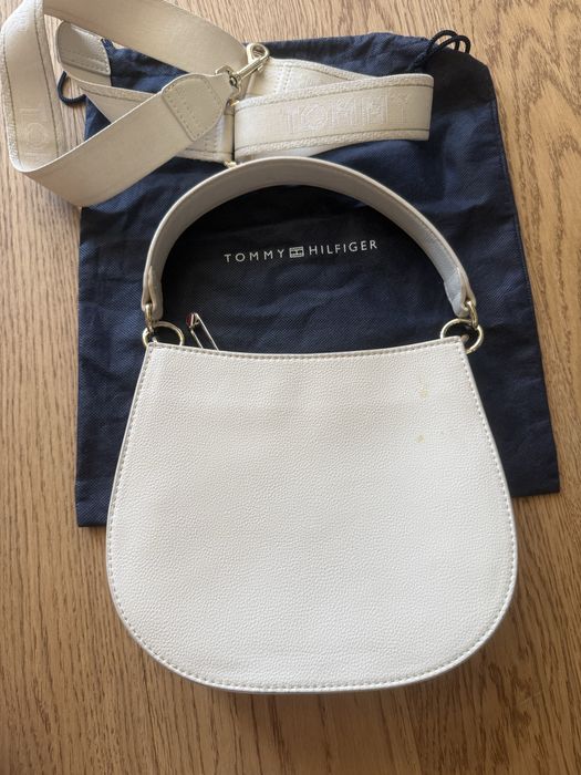 Дамска чанта Tommy Hilfiger
