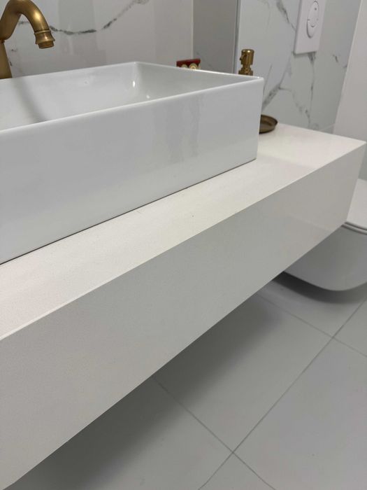 Blat din compozit  pentru baie