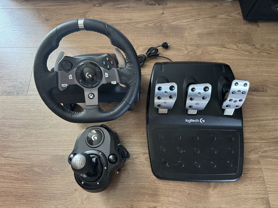 Волан / Симулатор Logitech G920