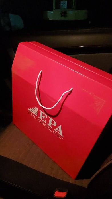 Assalomu alaykum. Korobka, bumajniy Paket samokleyka I bumajniy birka