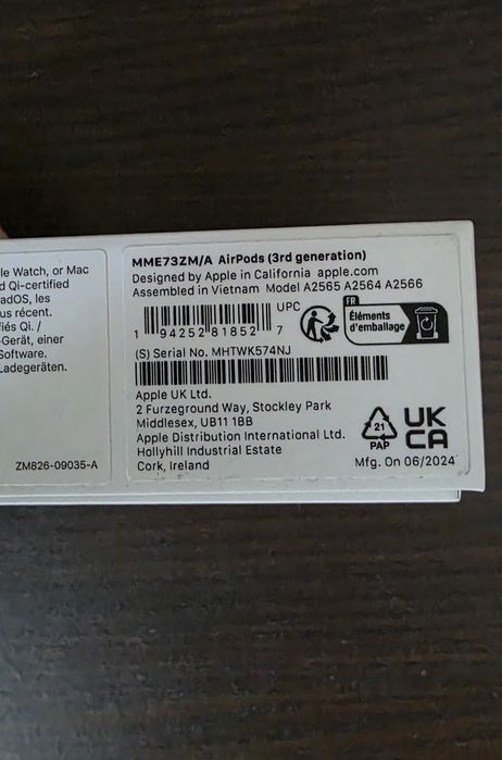 Слушалки Airpods 3rd generation