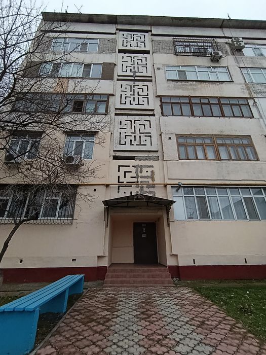 3хкомн кв Жунисалиева, центр