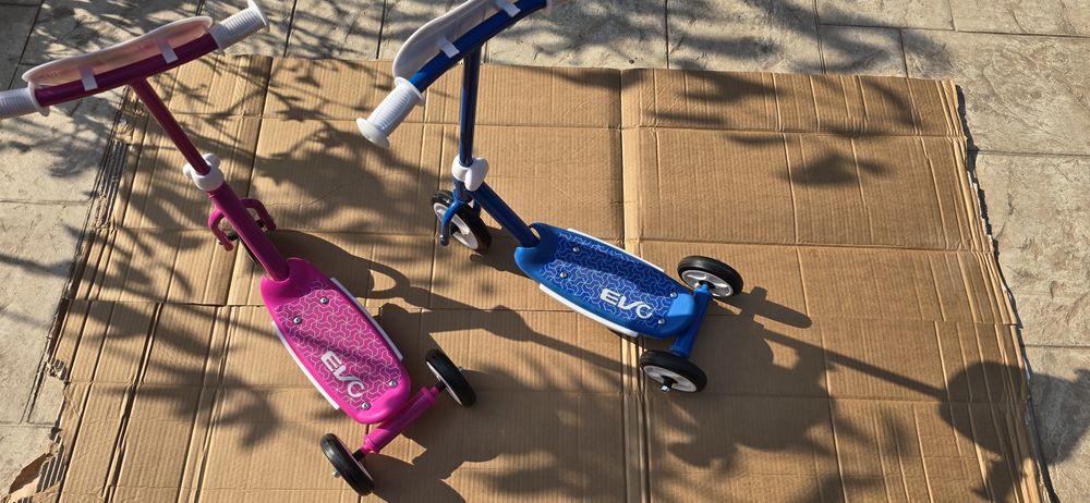 Tricicleta albastra copii copil