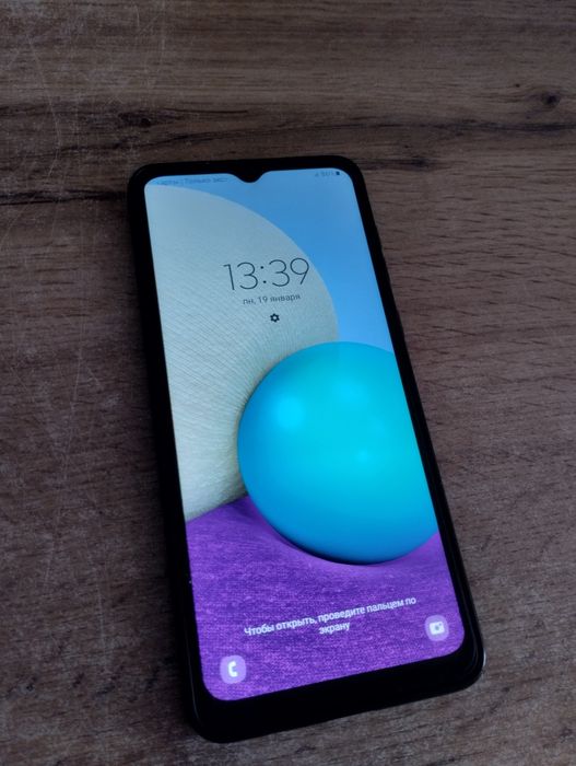 Продам телефон SAMSUNG Galaxy A02