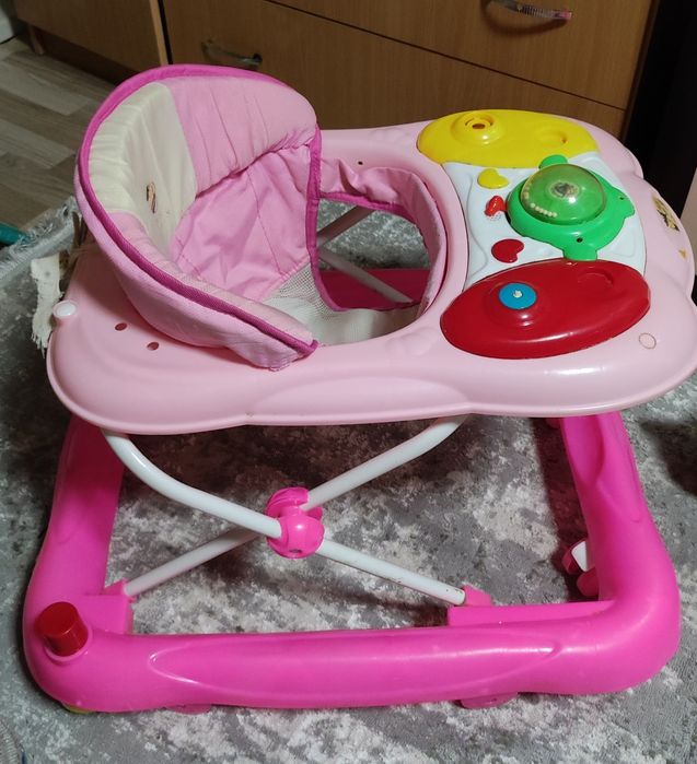 Детские ходунки.