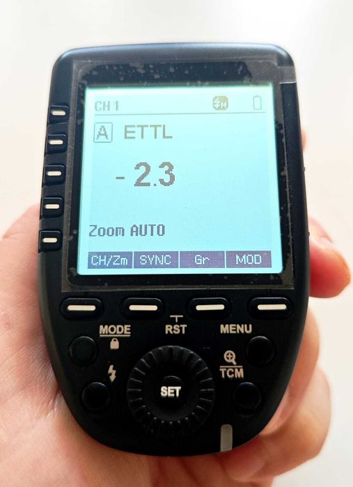 Blituri Godox V860 II C,  Godox AD200 Wistro si trigger Godox X-Pro C