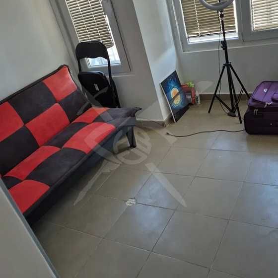 Тристаен апартамент в района на Базар Левски - 97714