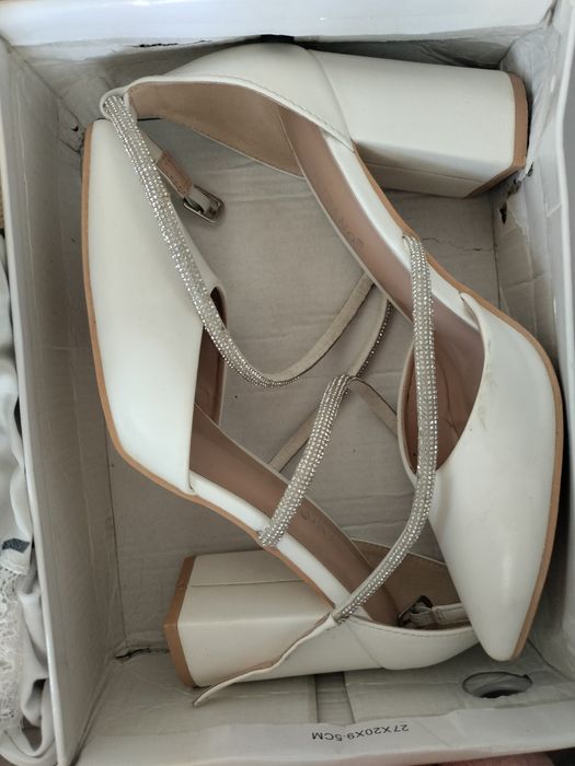 Продам туфли размер 37