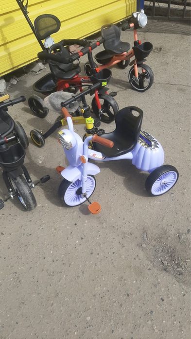 Трехколесные велосипеды