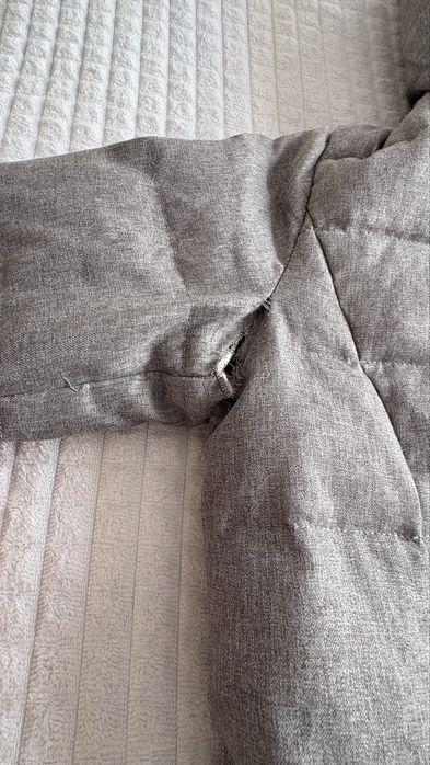 Продам куртку пуховик S