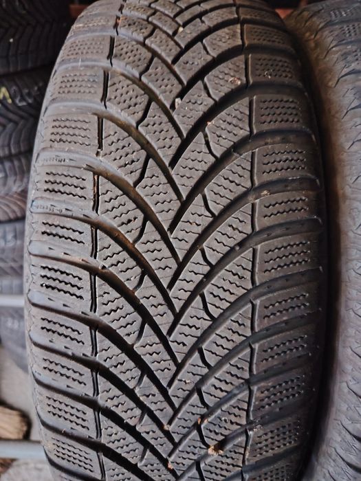205/60 R16 Semperit Speed-Grip5 DOT 2523 iarnă M+S