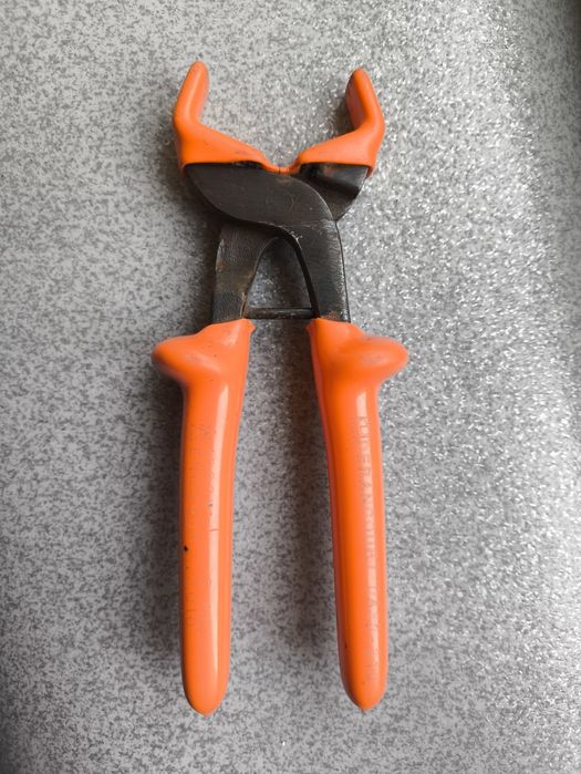 DERANCOURT DA30-210 изолирани хибридни клещи