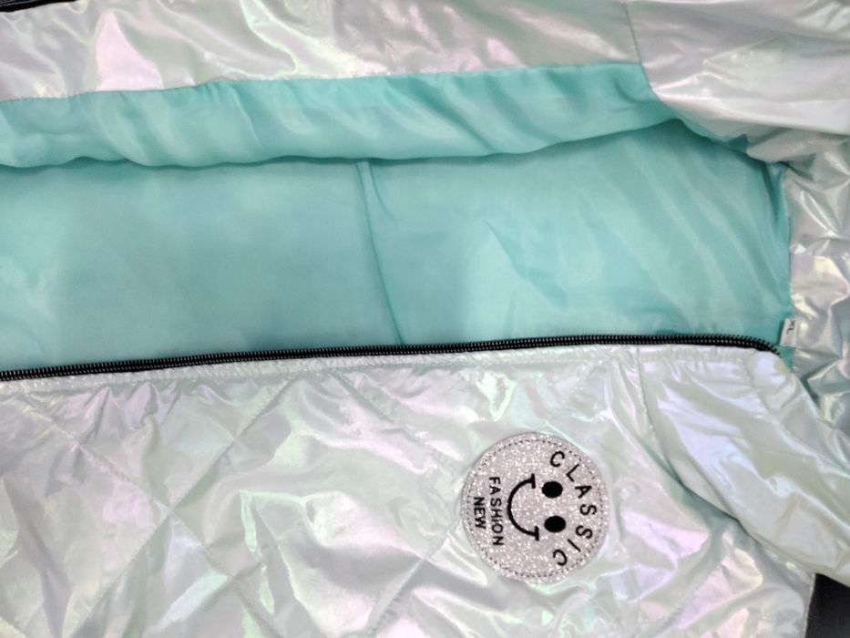 Продам жилетку на девочку