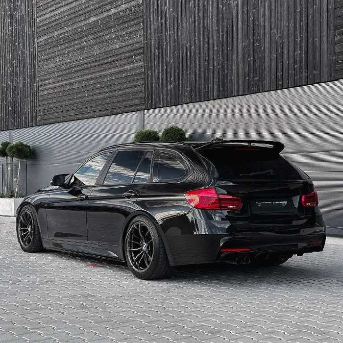 Eleron Luneta Portbagaj Spoiler Performance BMW F31 Break, Negru Lucio