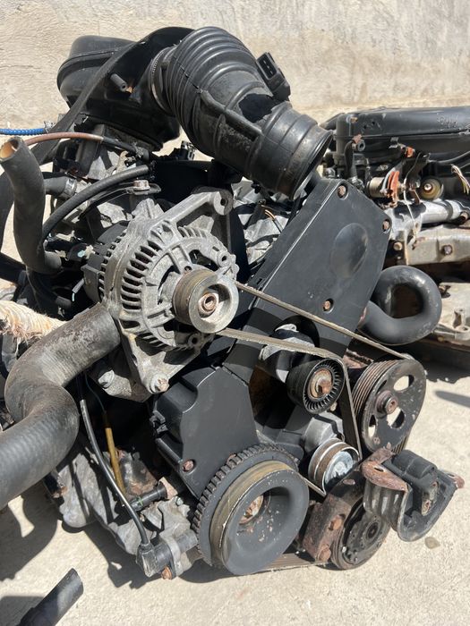 Двигвтель Опел 1,6 привазной