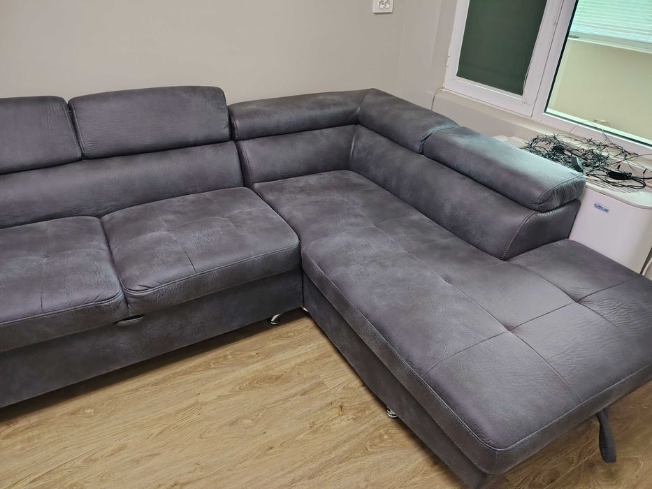 Диван на 3месеца-като нов