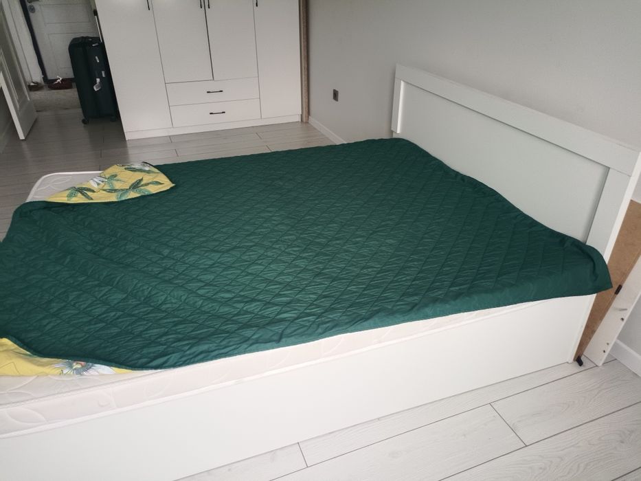 Кровать двуспальная 200х160см