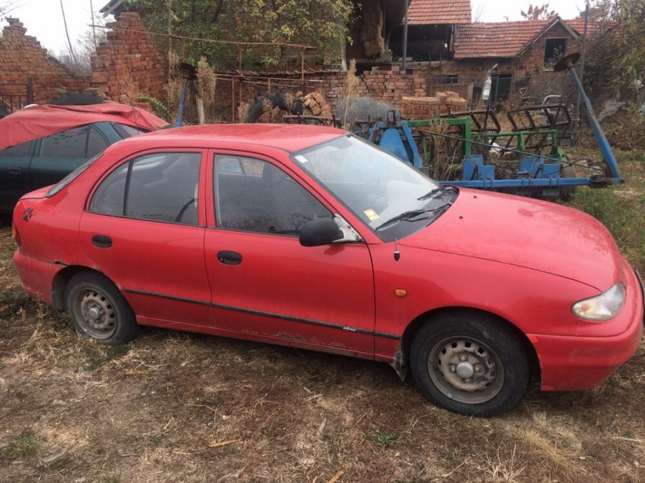 Hyundai accent,Хюндай Акцент-На Части се продава