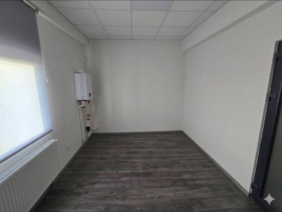 Spatiu Comercial de Închiriat in Titu intre Kaufland si Lidl etajul 1