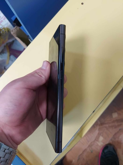 Samsung Galaxy S23 ultra в гаранция